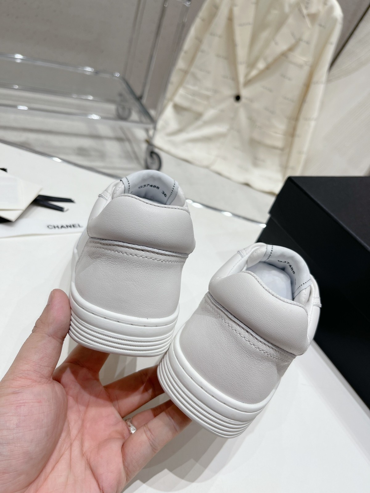075 33123111 SIZE 35-40