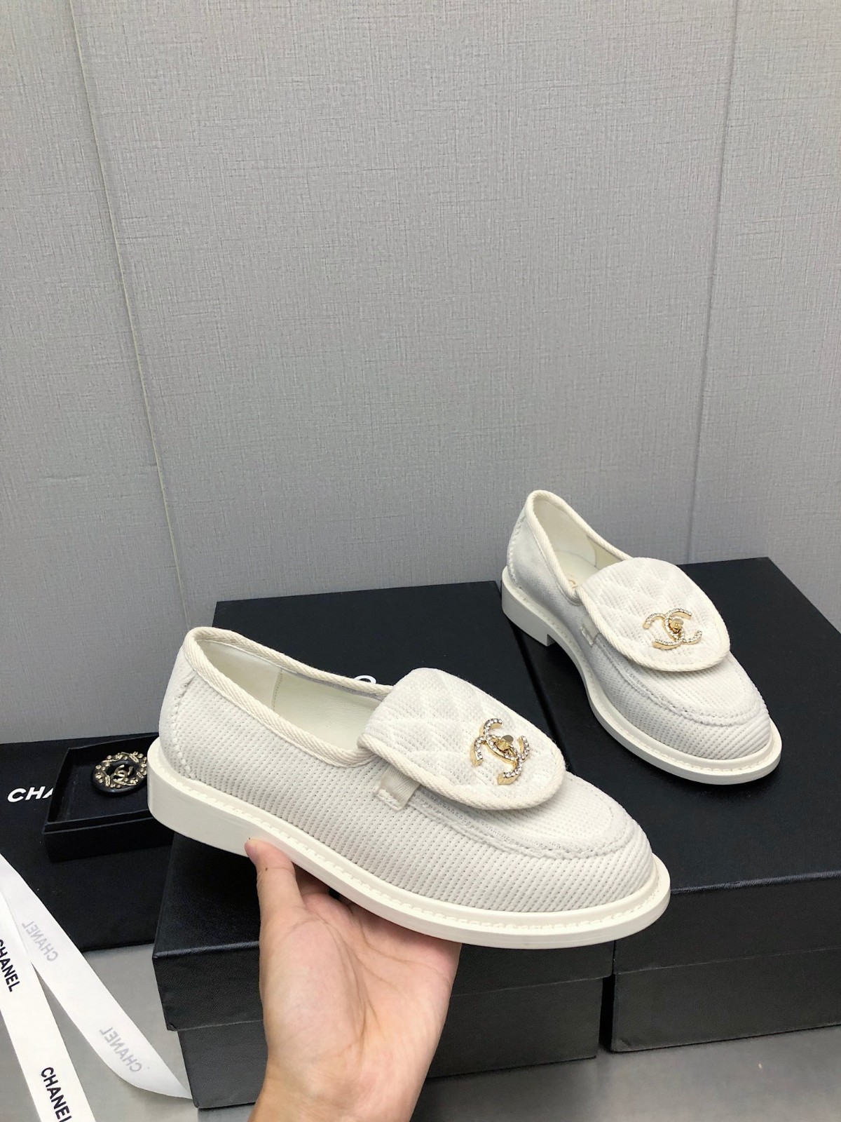 050 33123111 SIZE 35-41