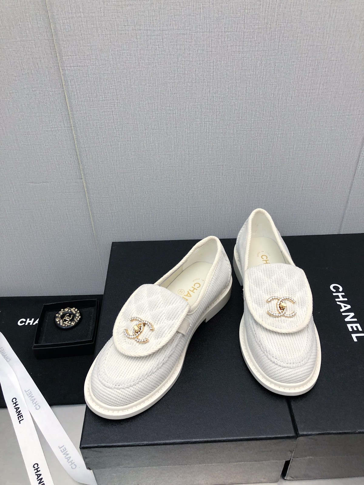 050 33123111 SIZE 35-41