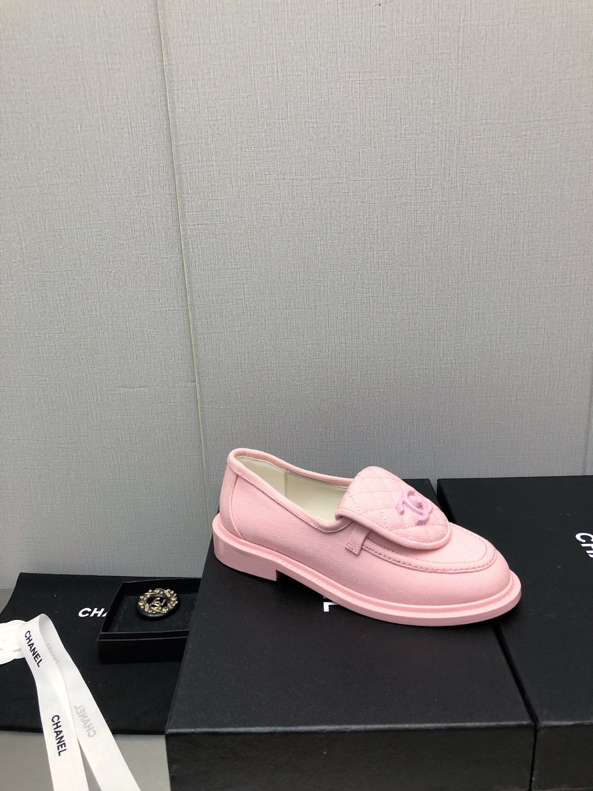 049 33123111 SIZE 35-41
