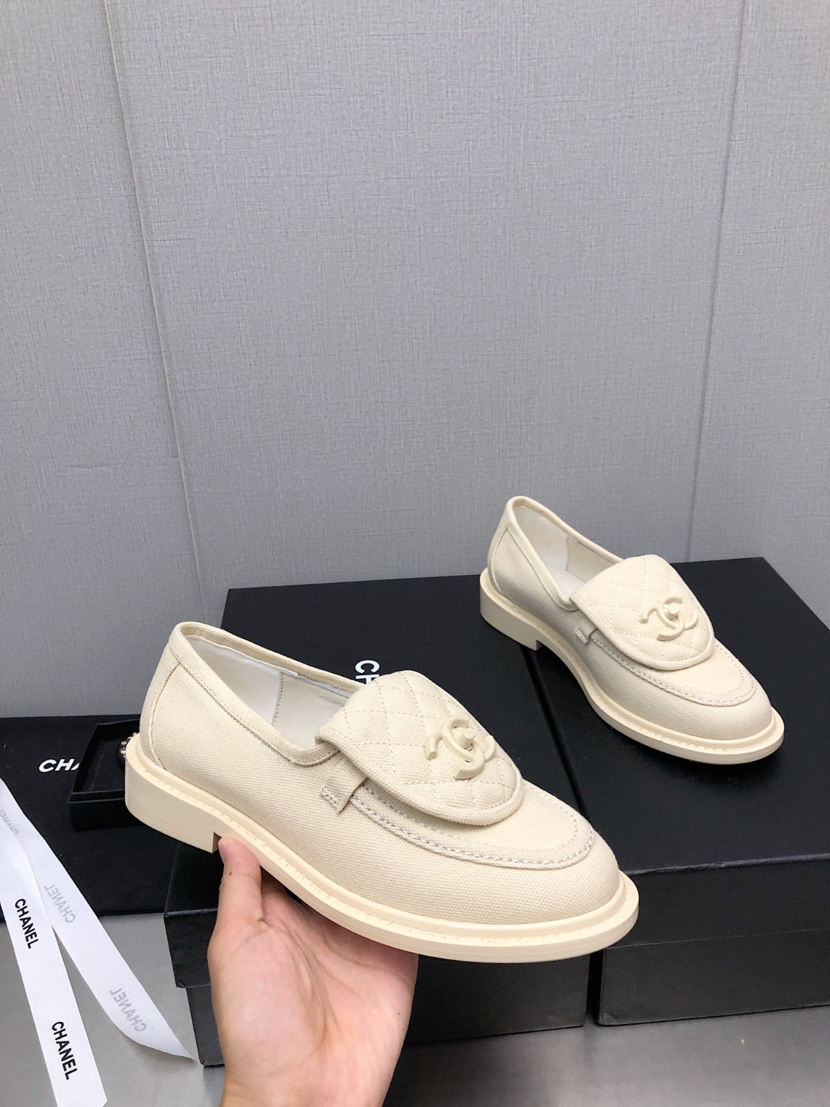 048 33123111 SIZE 35-41