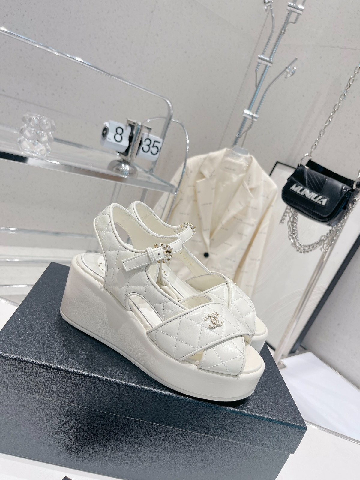 042 33123111 SIZE 35-40