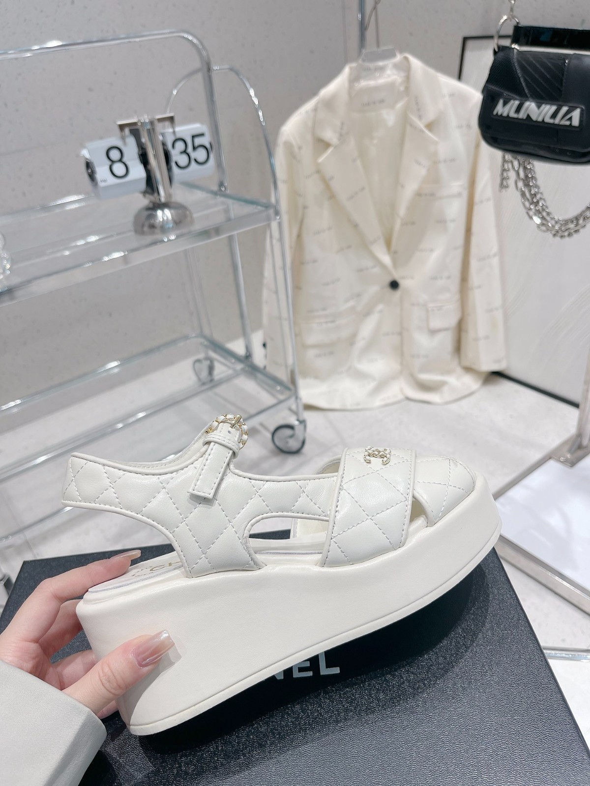 042 33123111 SIZE 35-40