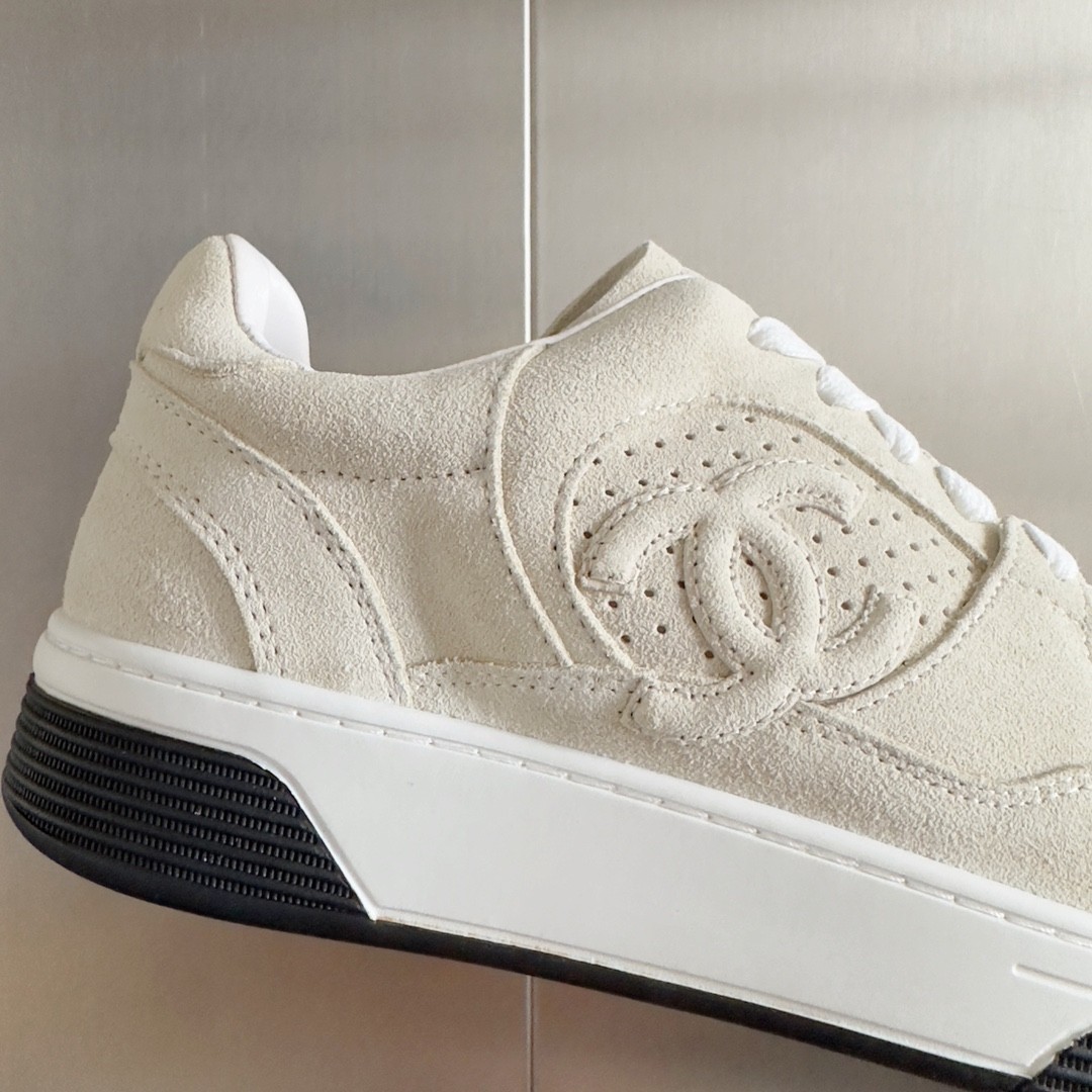 029 36123118 SIZE 35-40