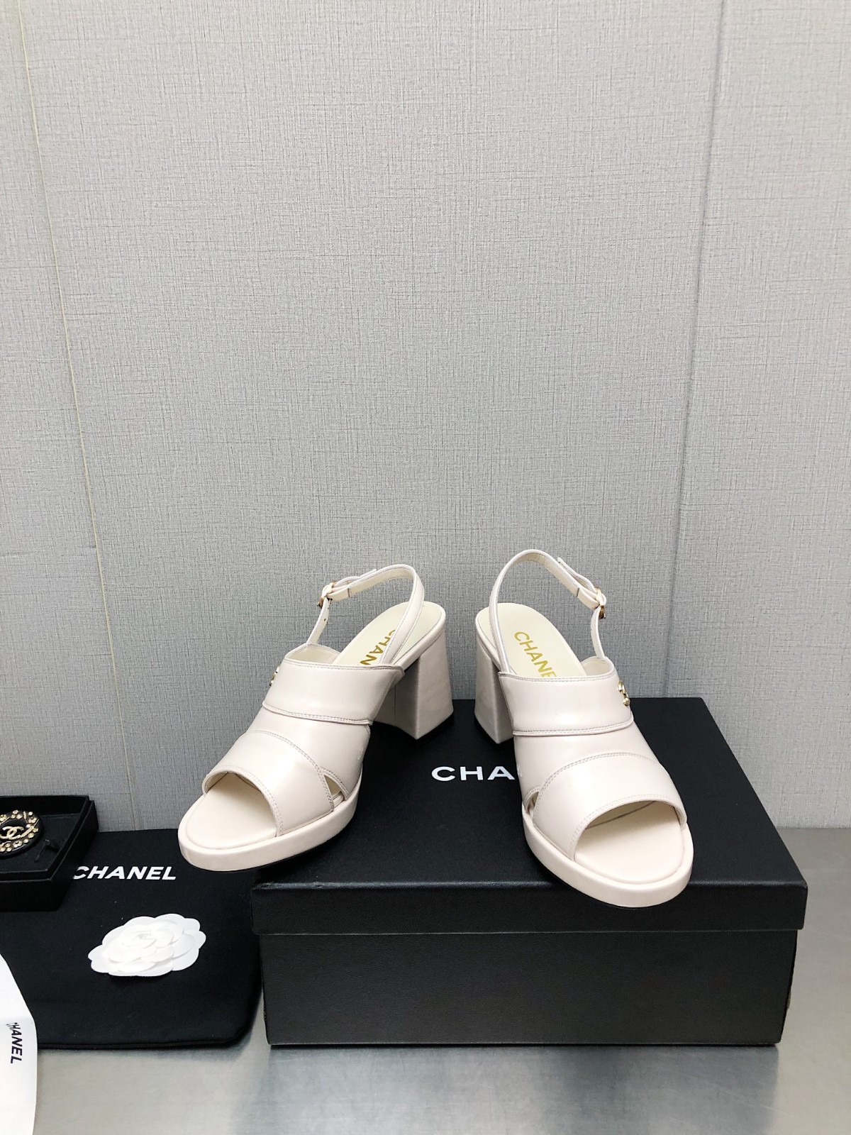 005 32123109 SIZE 35-40