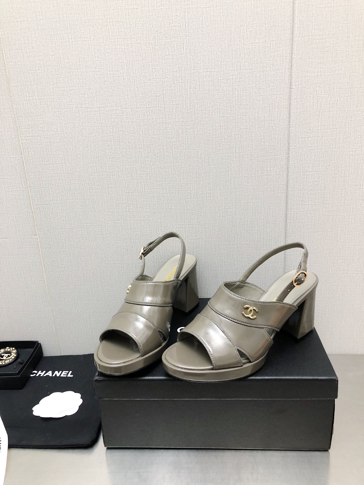 004 32123109 SIZE 35-40