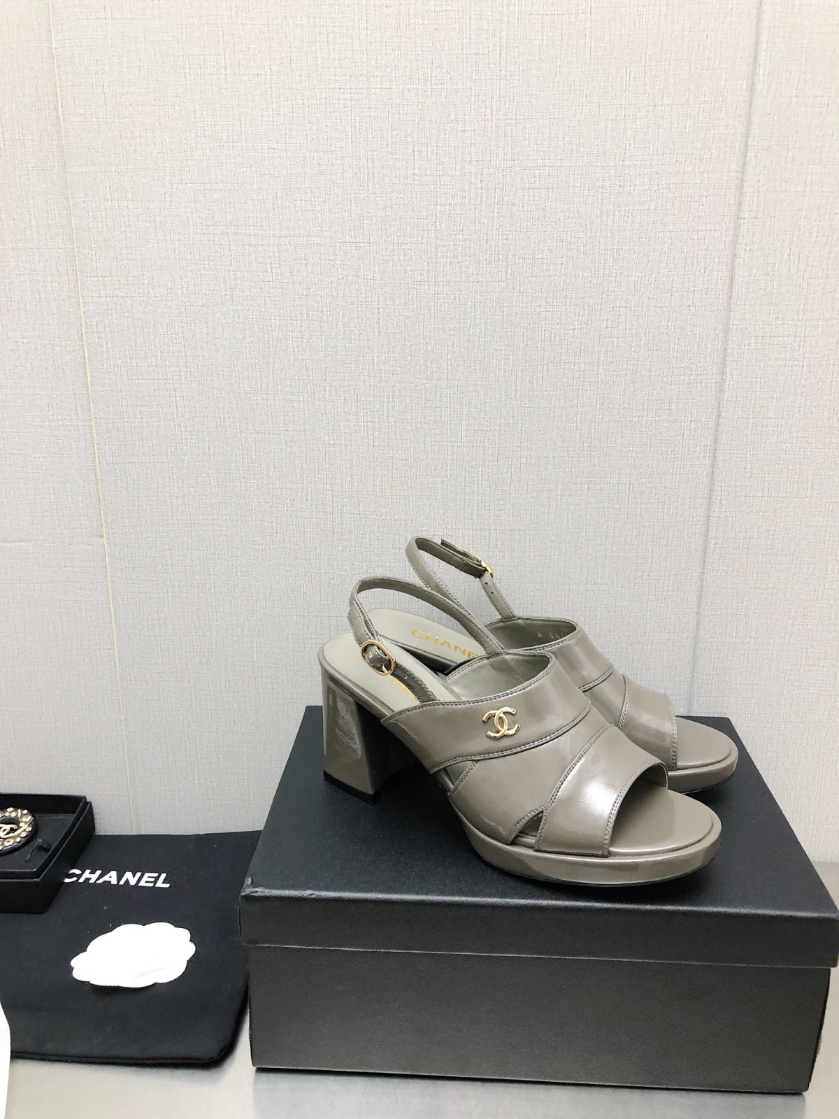 004 32123109 SIZE 35-40