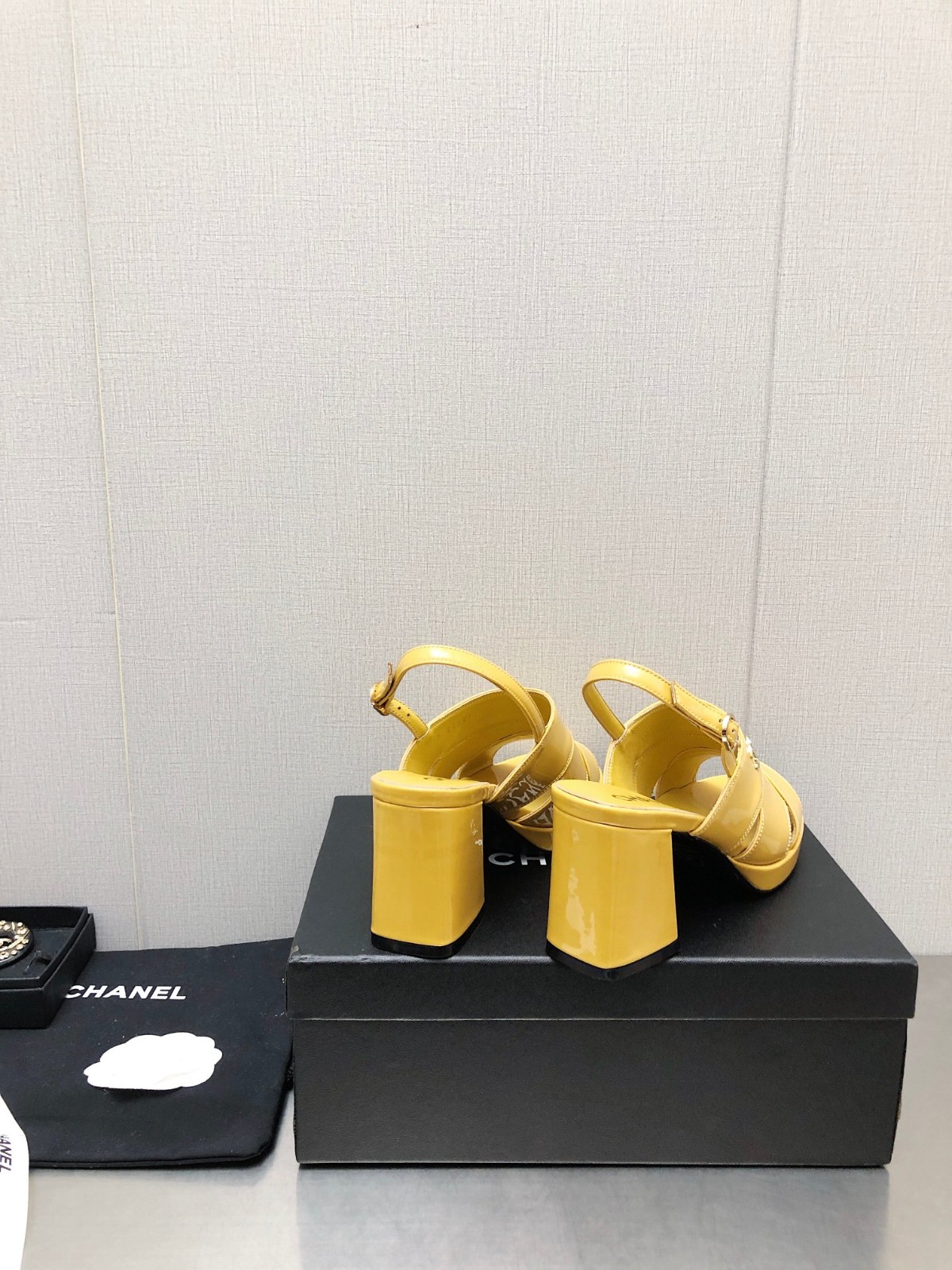 003 32123109 SIZE 35-40