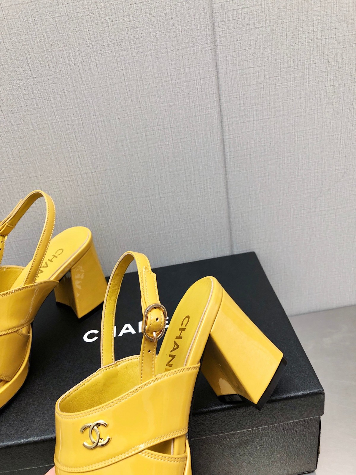 003 32123109 SIZE 35-40