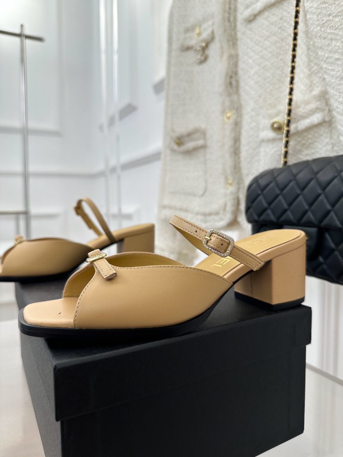 109 33123111 SIZE 35-41