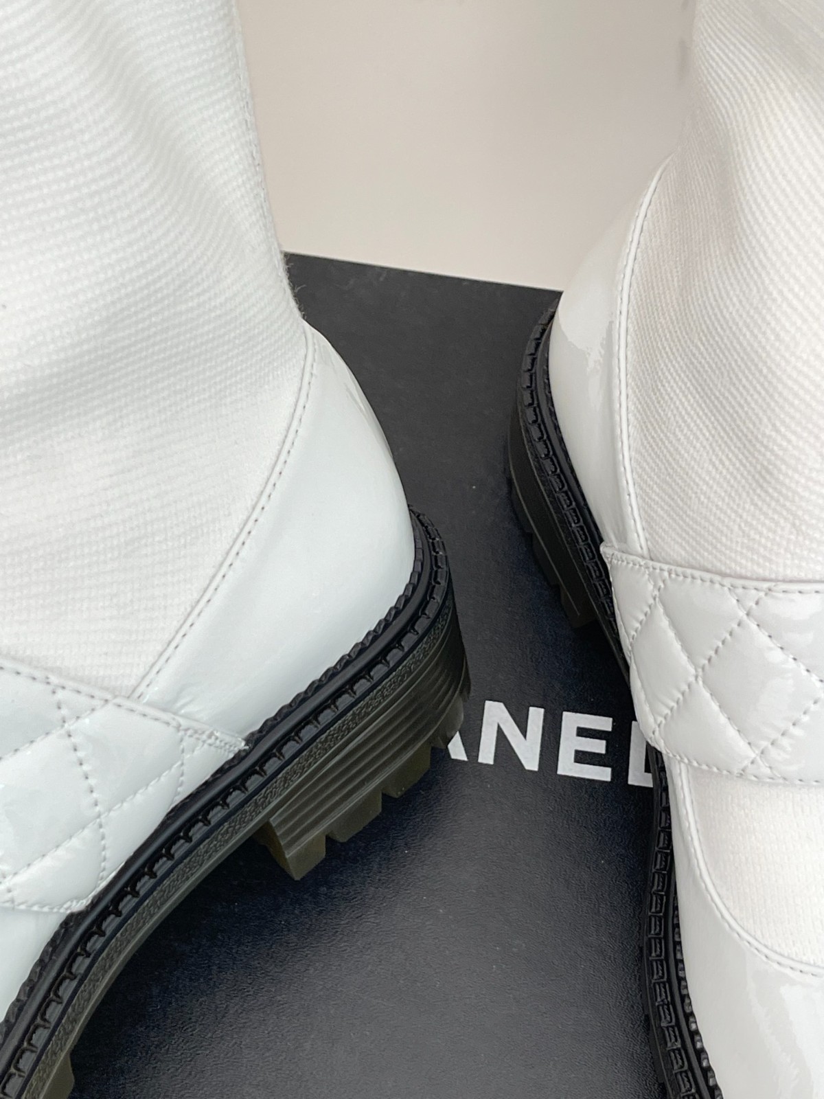 046 33123111 SIZE 35-41