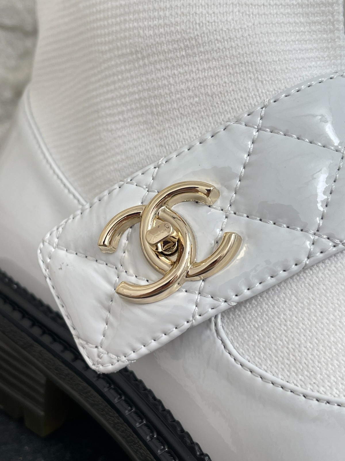 046 33123111 SIZE 35-41