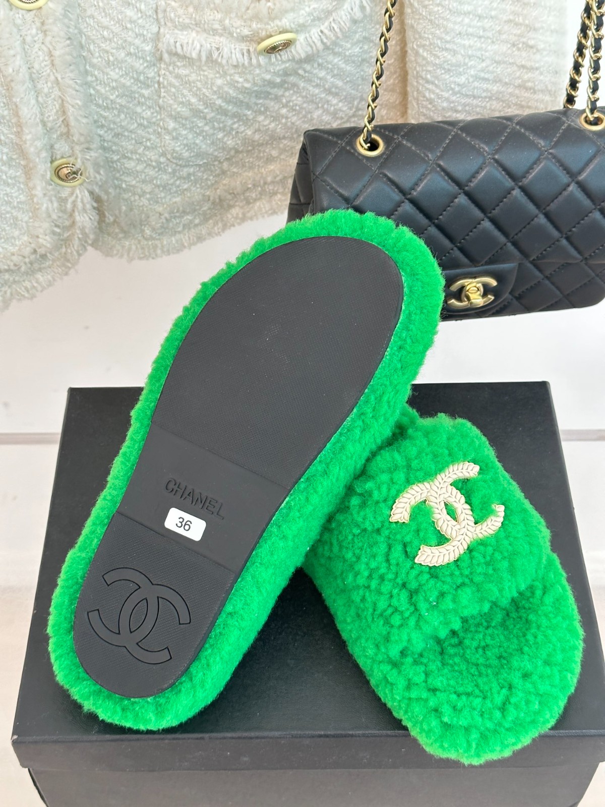 020 28123099 SIZE 35-40