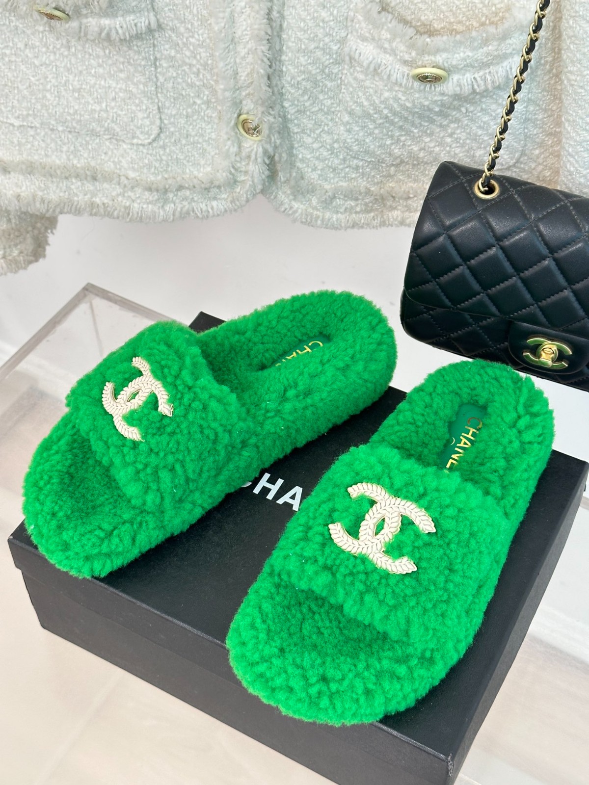 020 28123099 SIZE 35-40