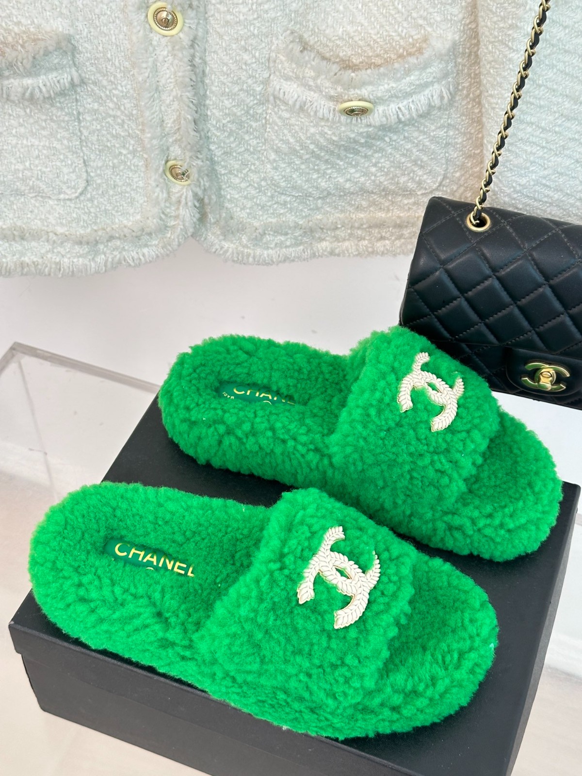 020 28123099 SIZE 35-40