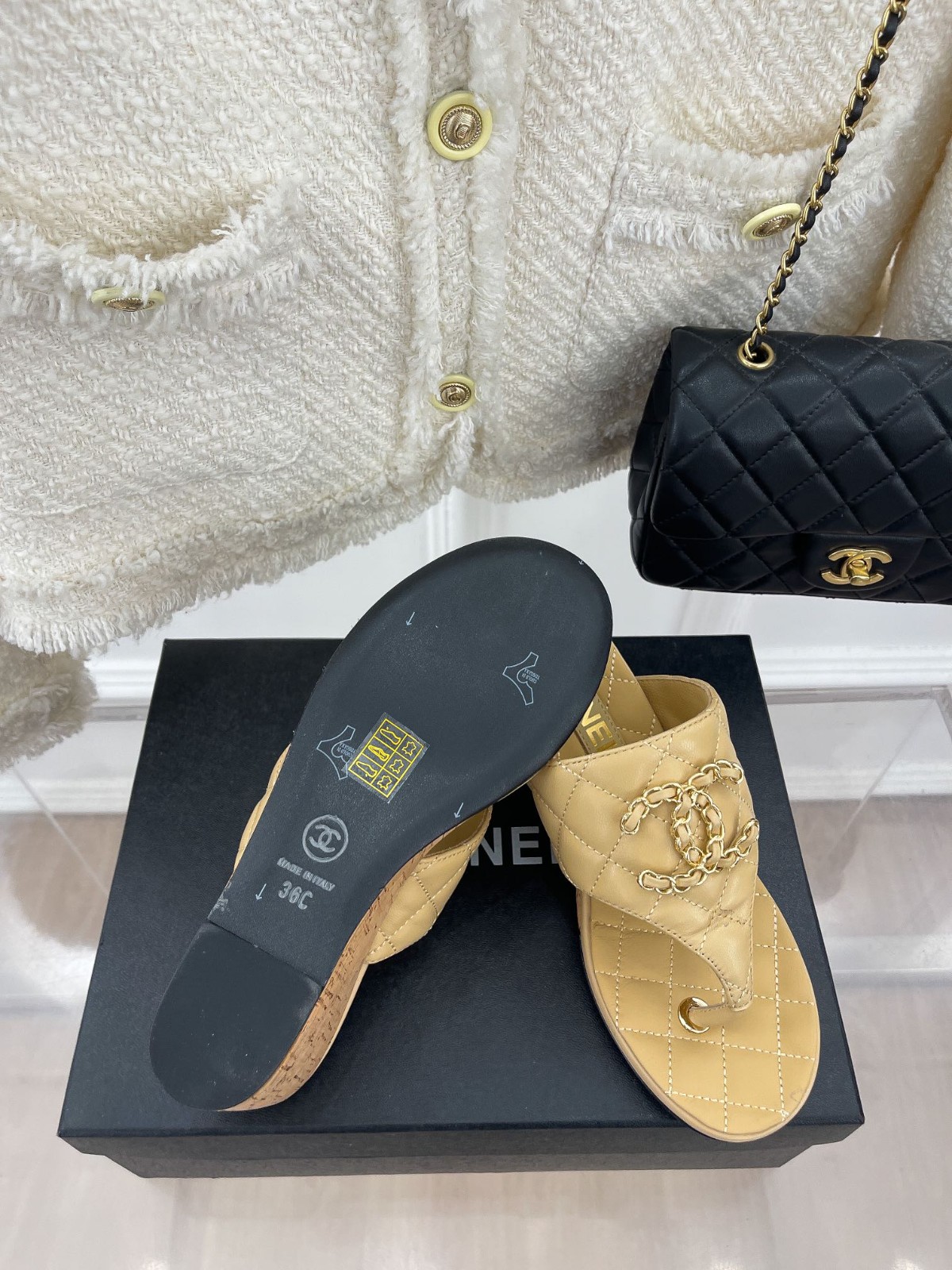 019 33123111 SIZE 35-41