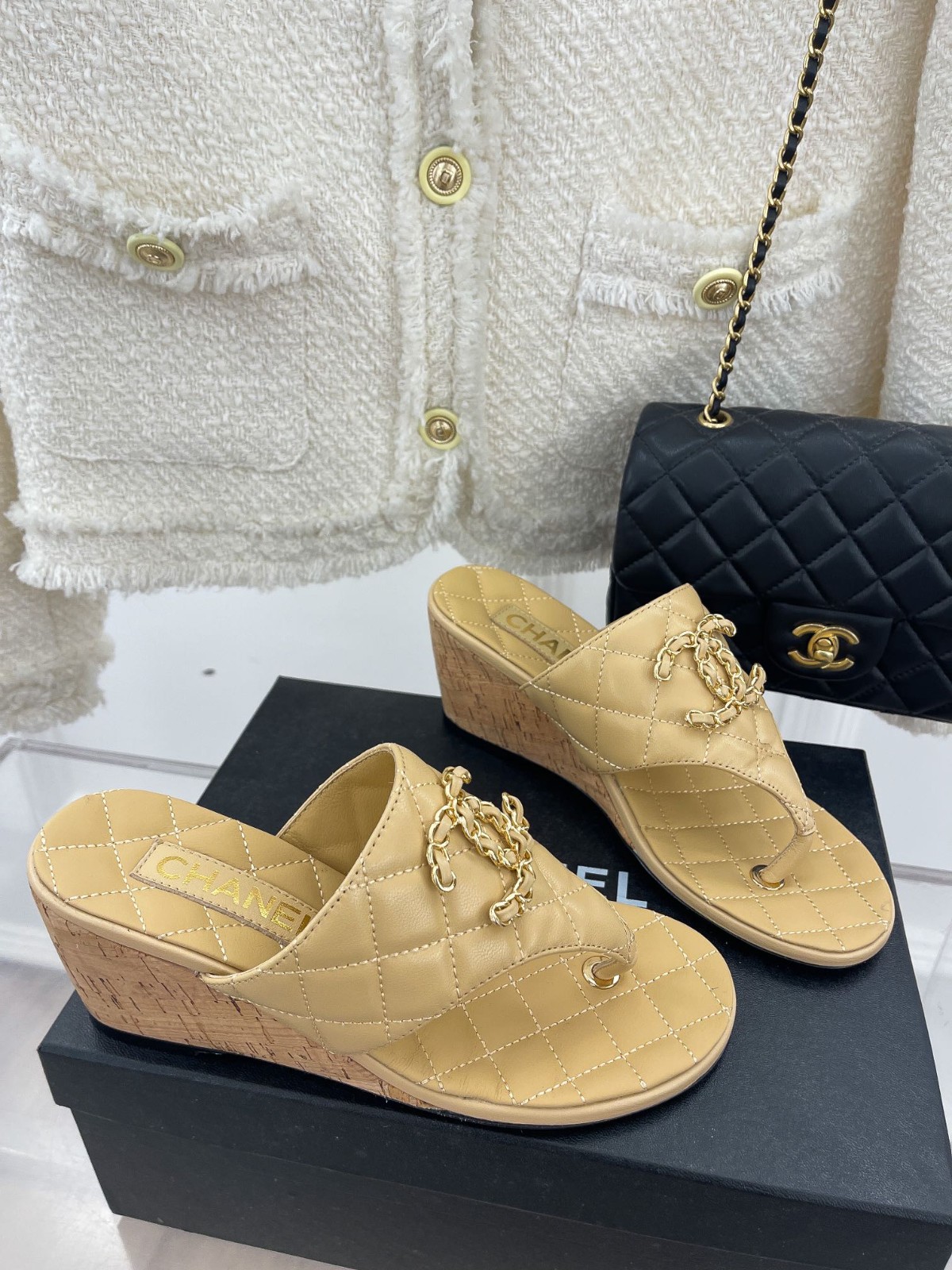 019 33123111 SIZE 35-41
