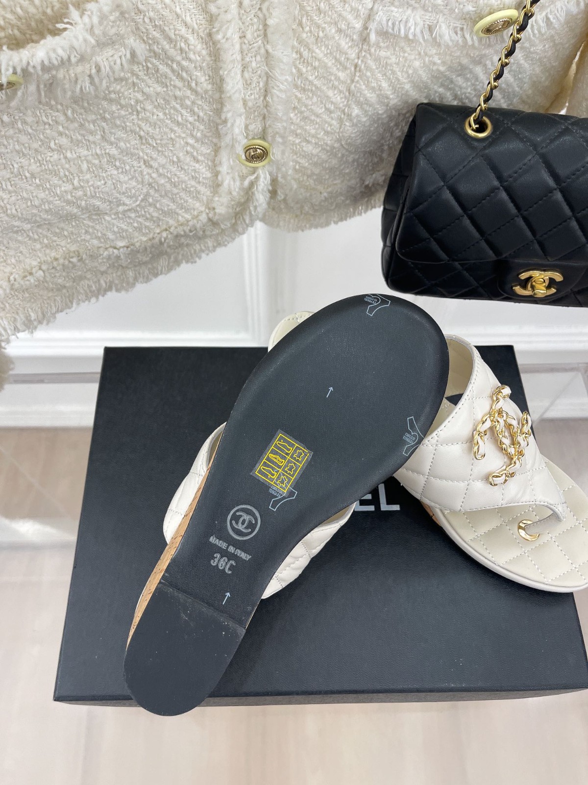 018 33123111 SIZE 35-41