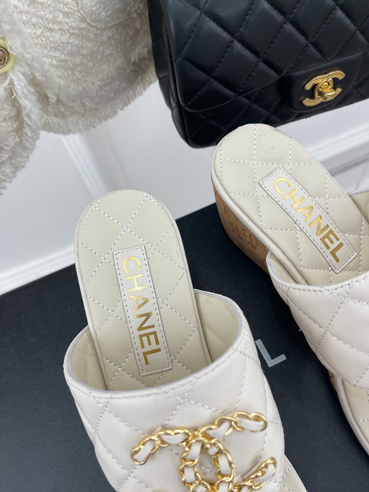018 33123111 SIZE 35-41