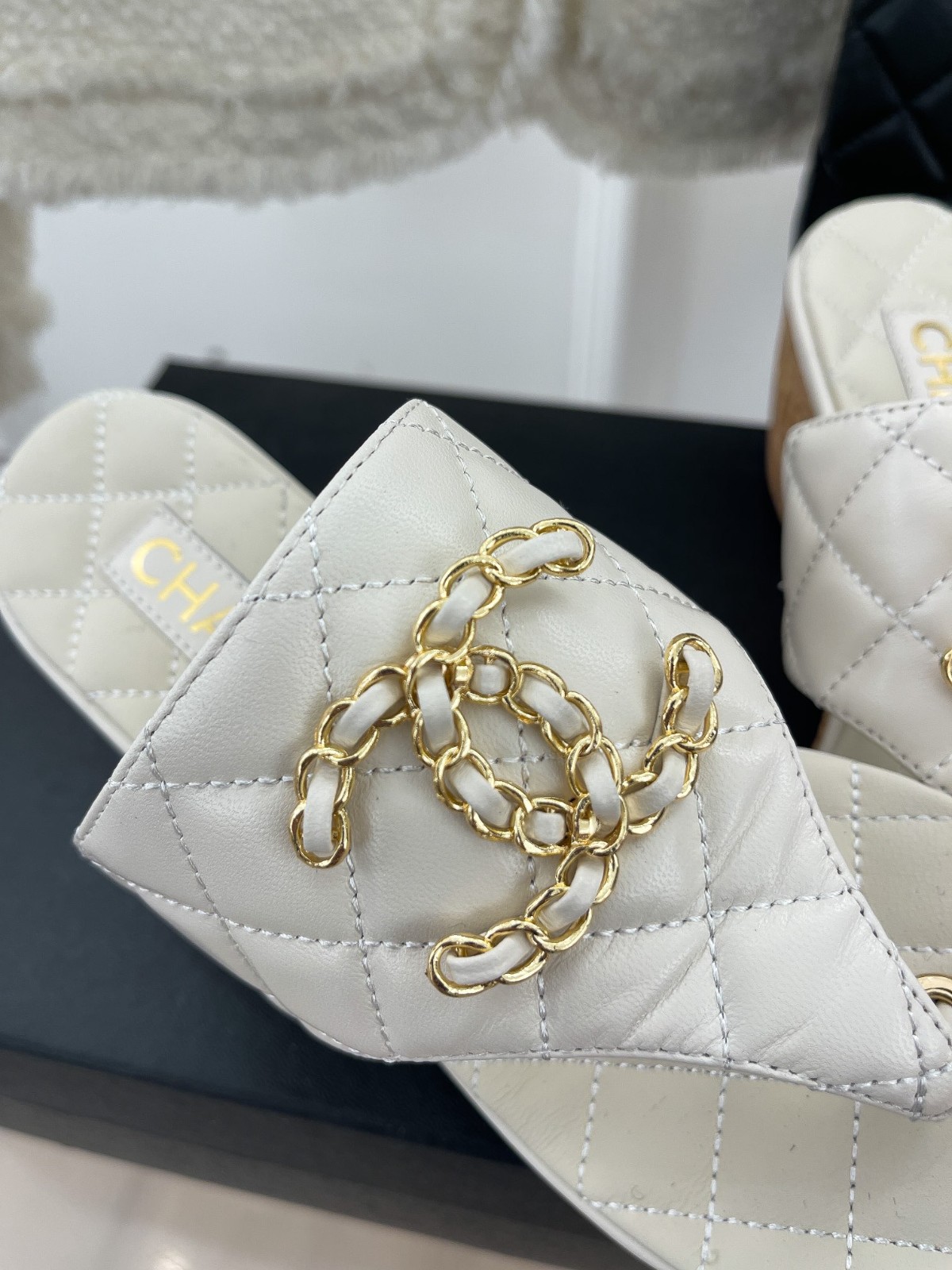 018 33123111 SIZE 35-41