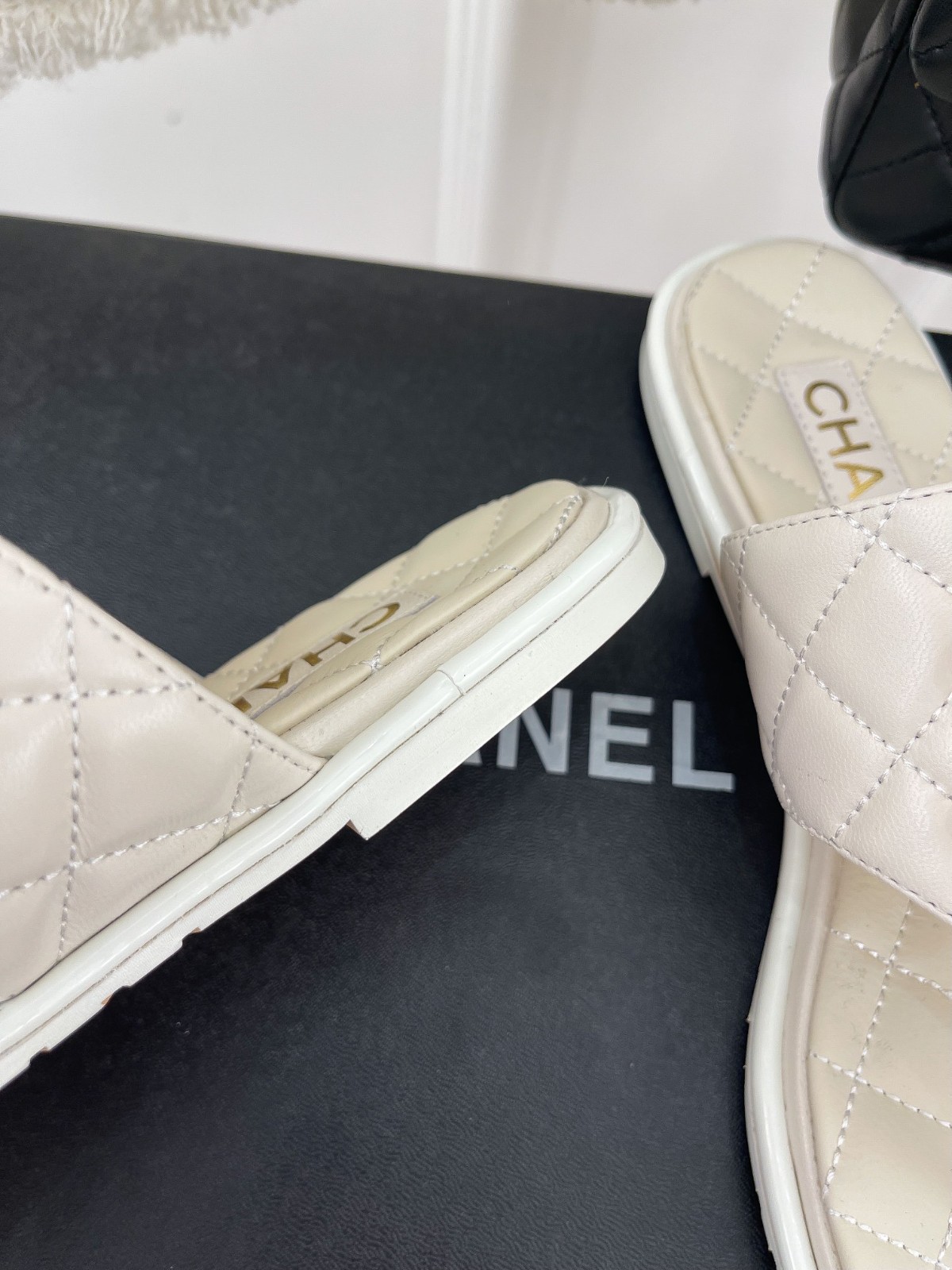 016 31123106 SIZE 35-41
