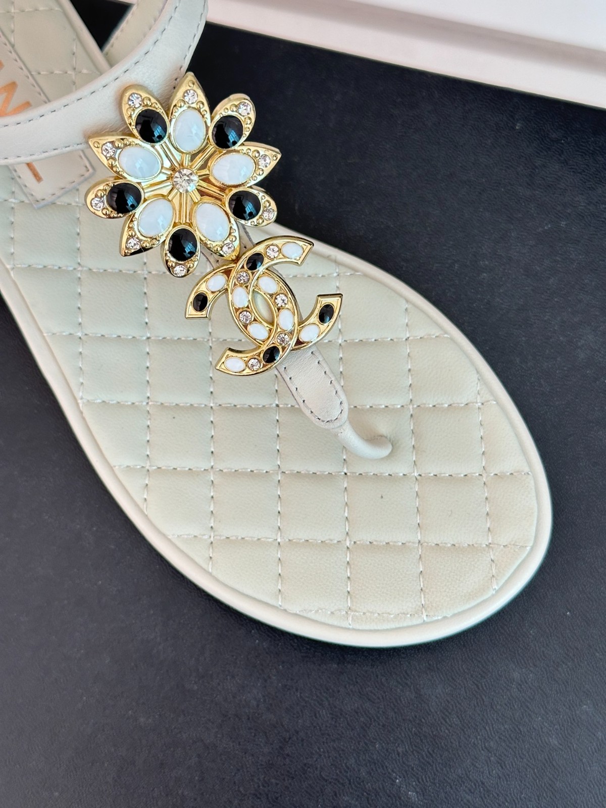 010 32123109 SIZE 35-41