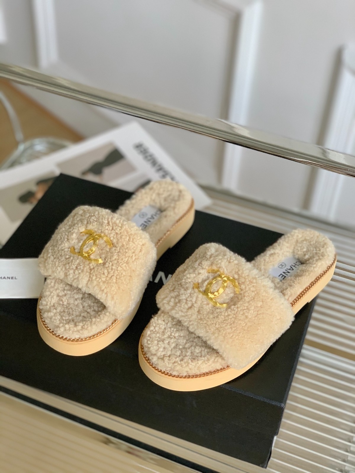 077 34123113 SIZE 35-41