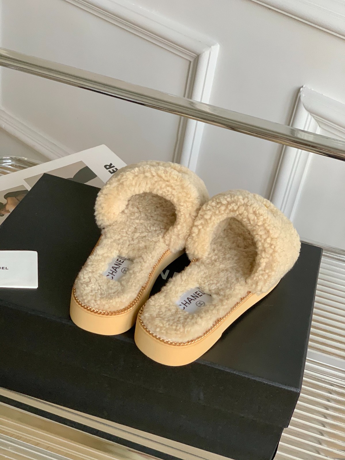077 34123113 SIZE 35-41