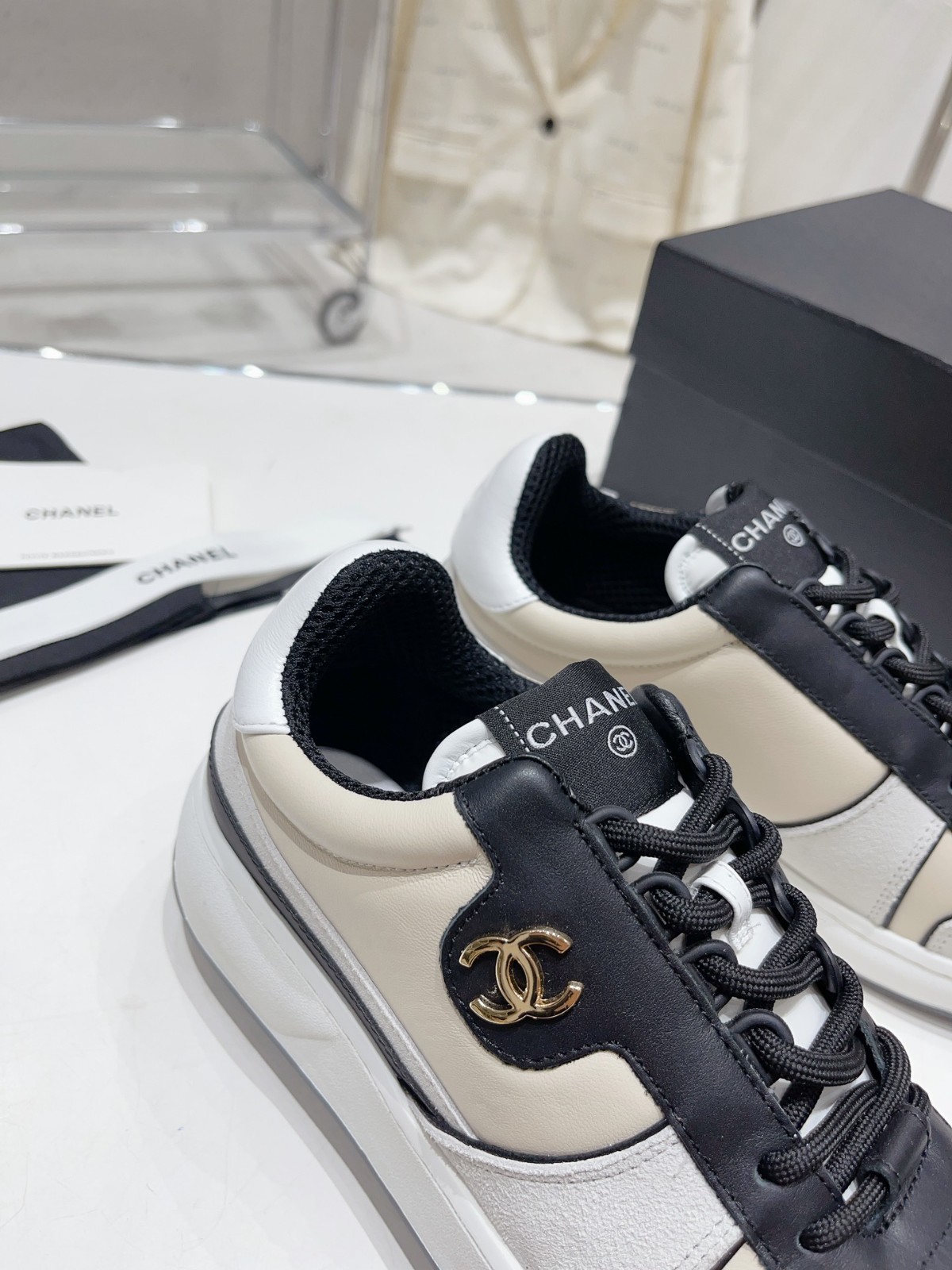 071 39123125 SIZE 35-40