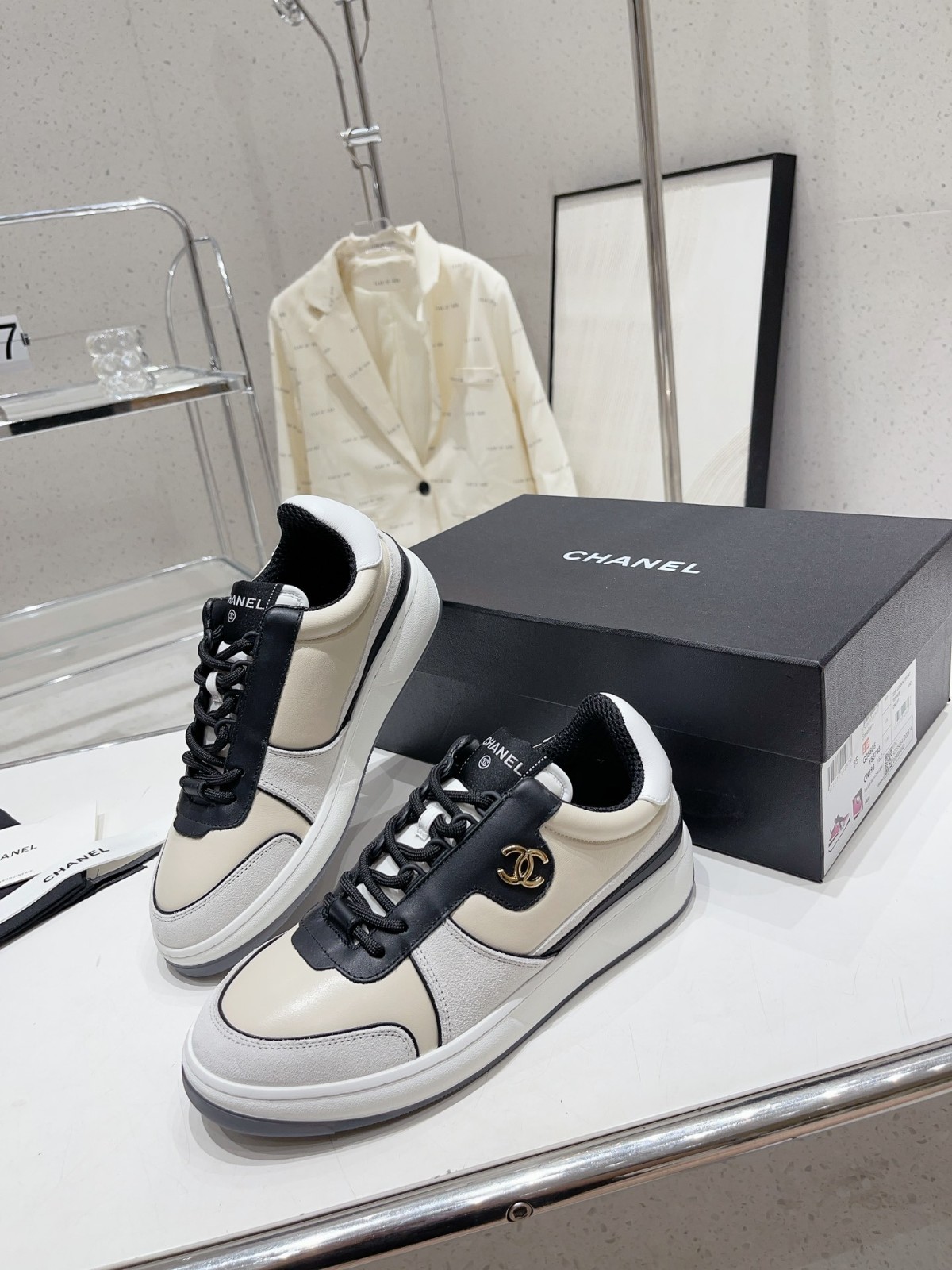071 39123125 SIZE 35-40