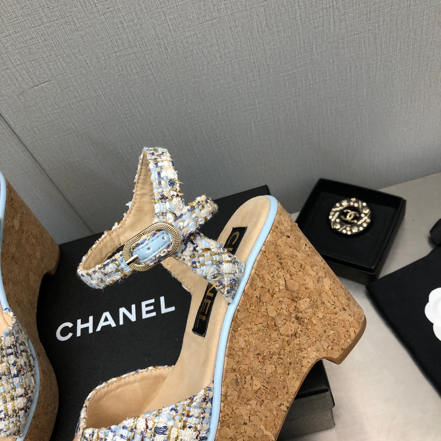 067 36123118 SIZE 35-40