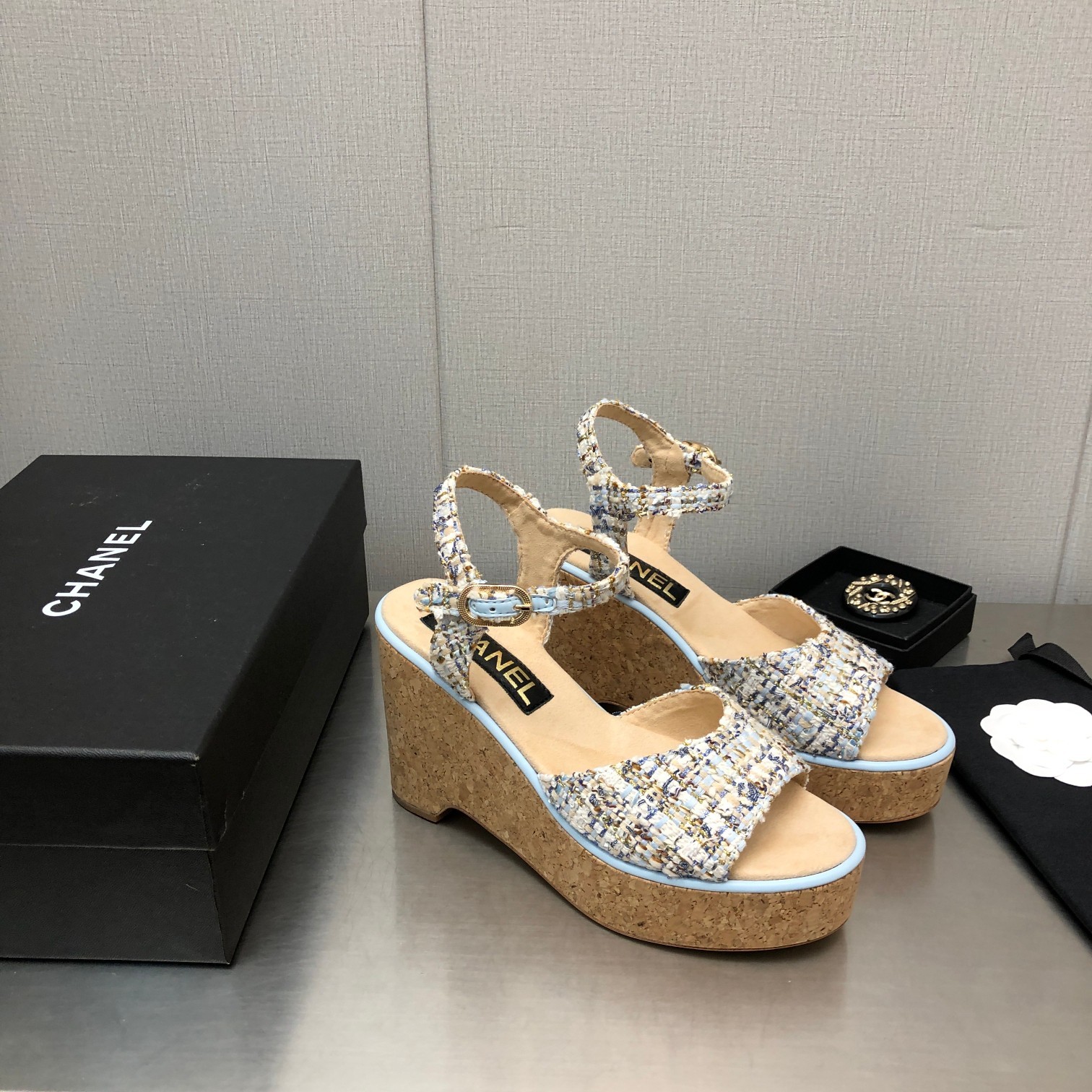 067 36123118 SIZE 35-40
