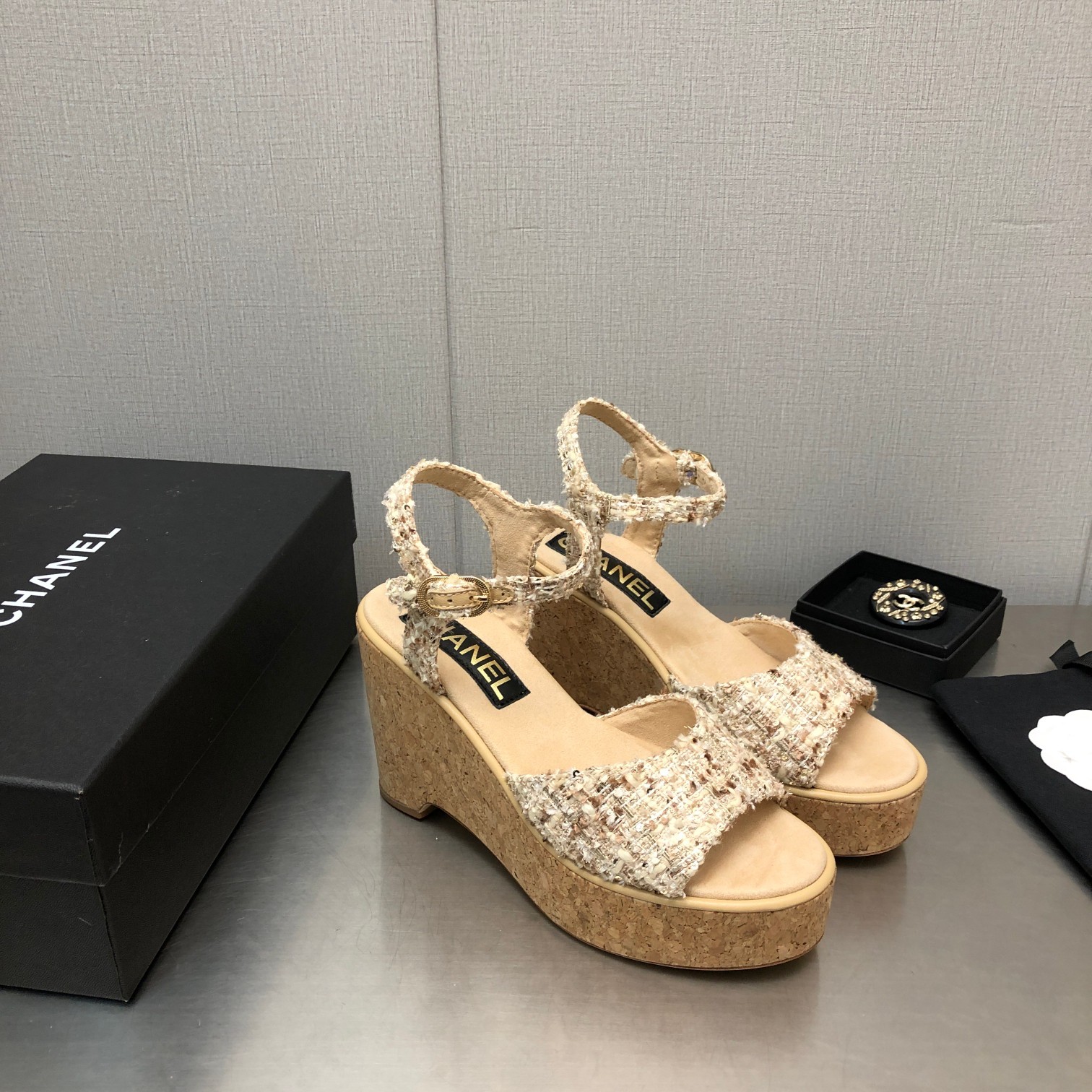 066 36123118 SIZE 35-40