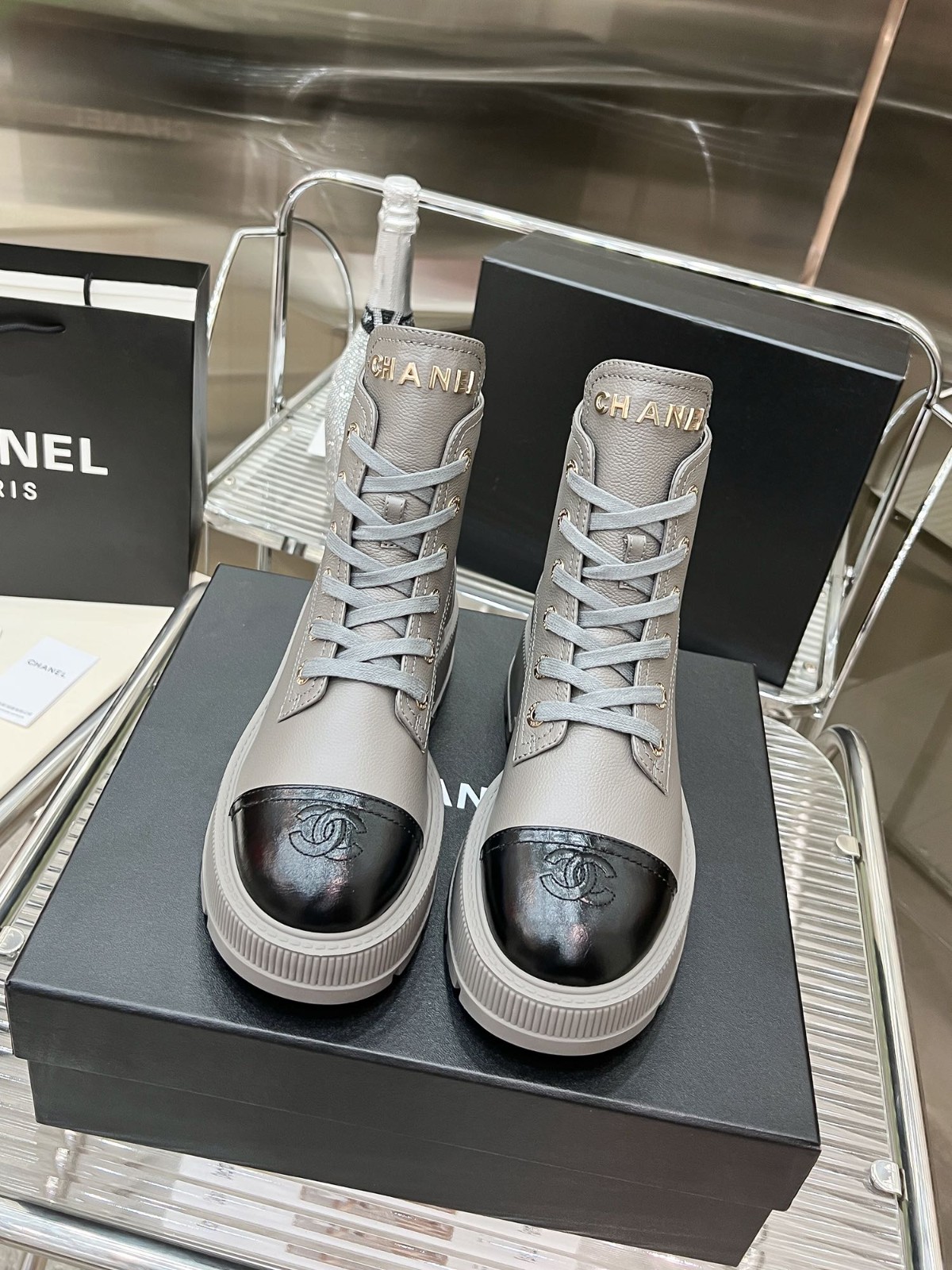 056 38123123 SIZE 35-41