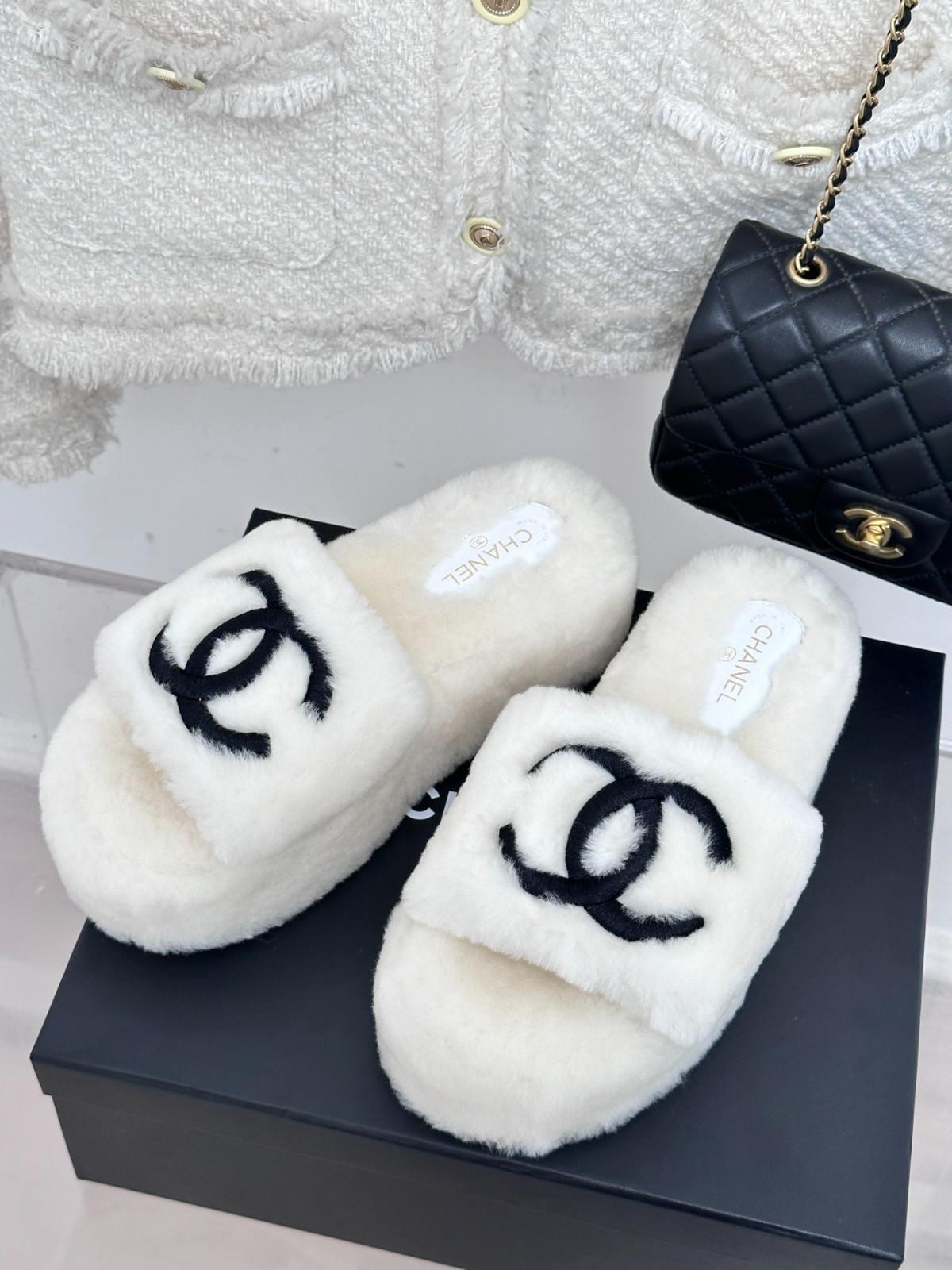 046 33123111 SIZE 35-41