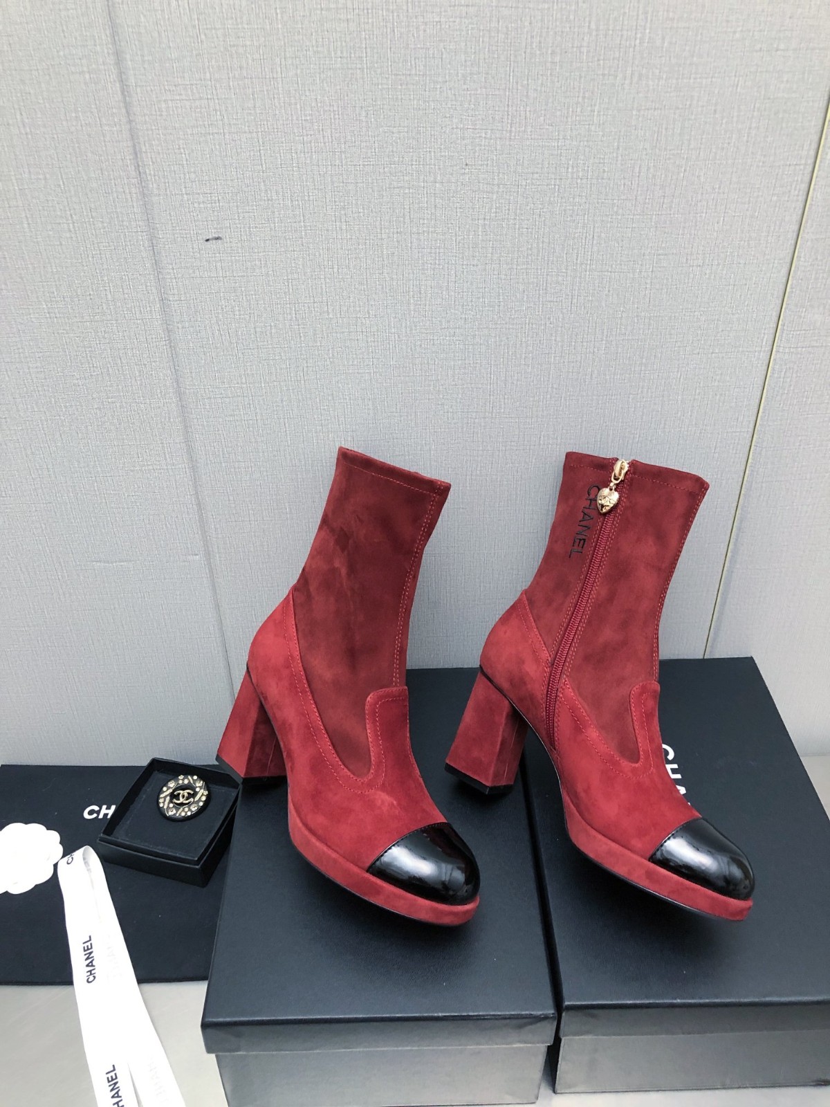 012 38123123 SIZE 35-41