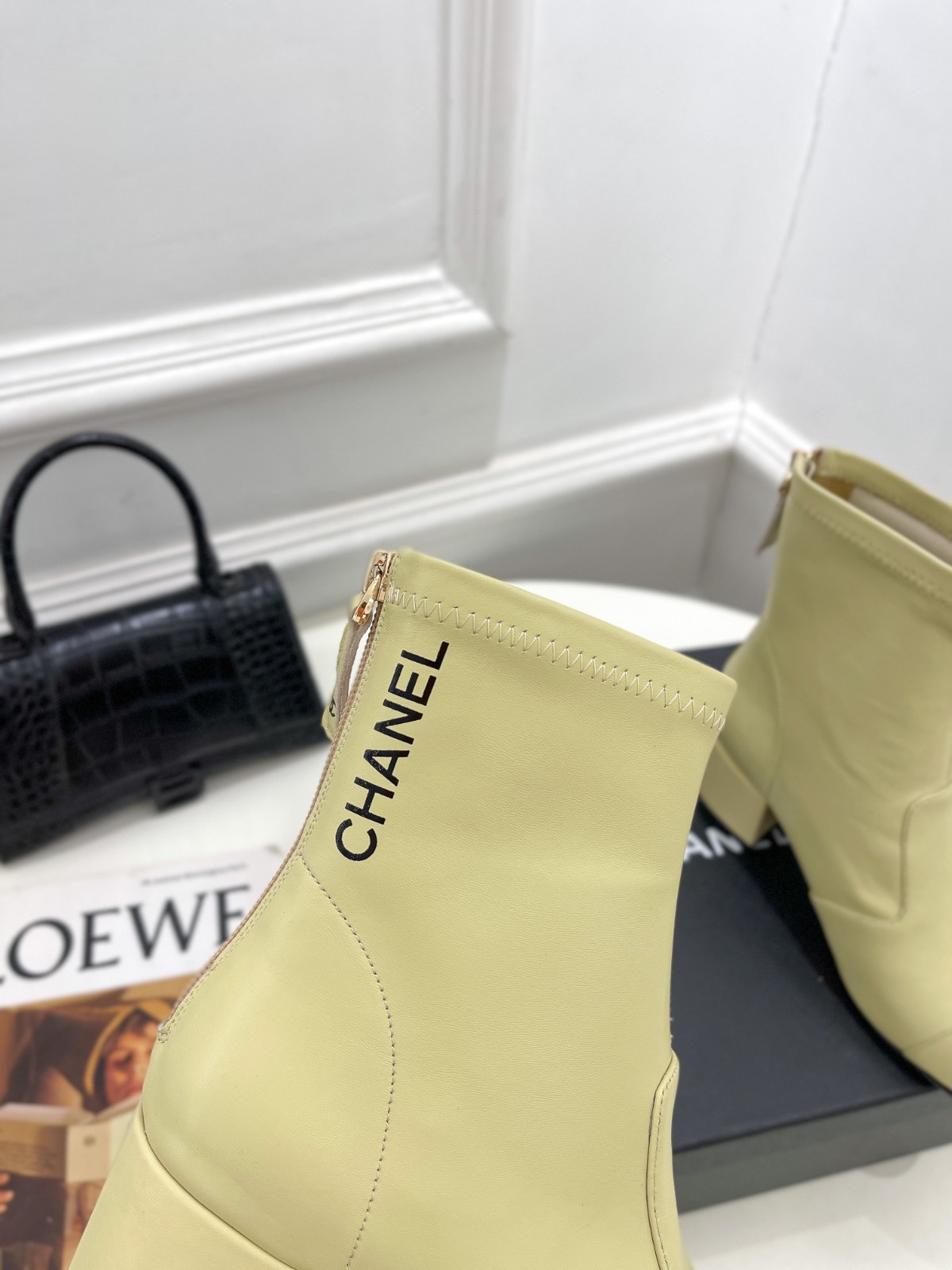 011 42123132 SIZE 34-41