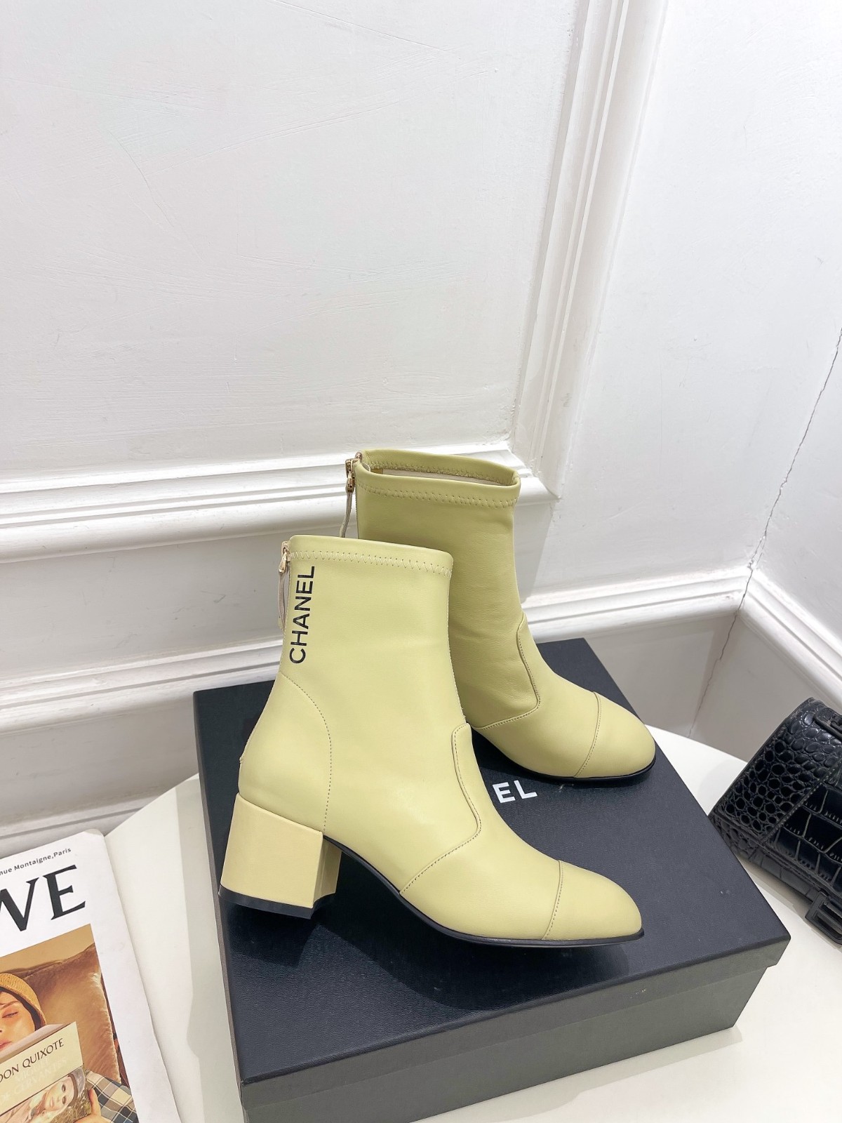 011 42123132 SIZE 34-41
