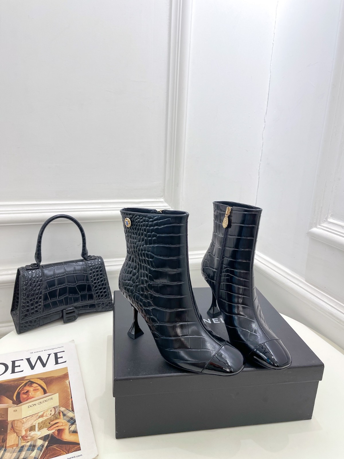 007 40123127 SIZE 34-41