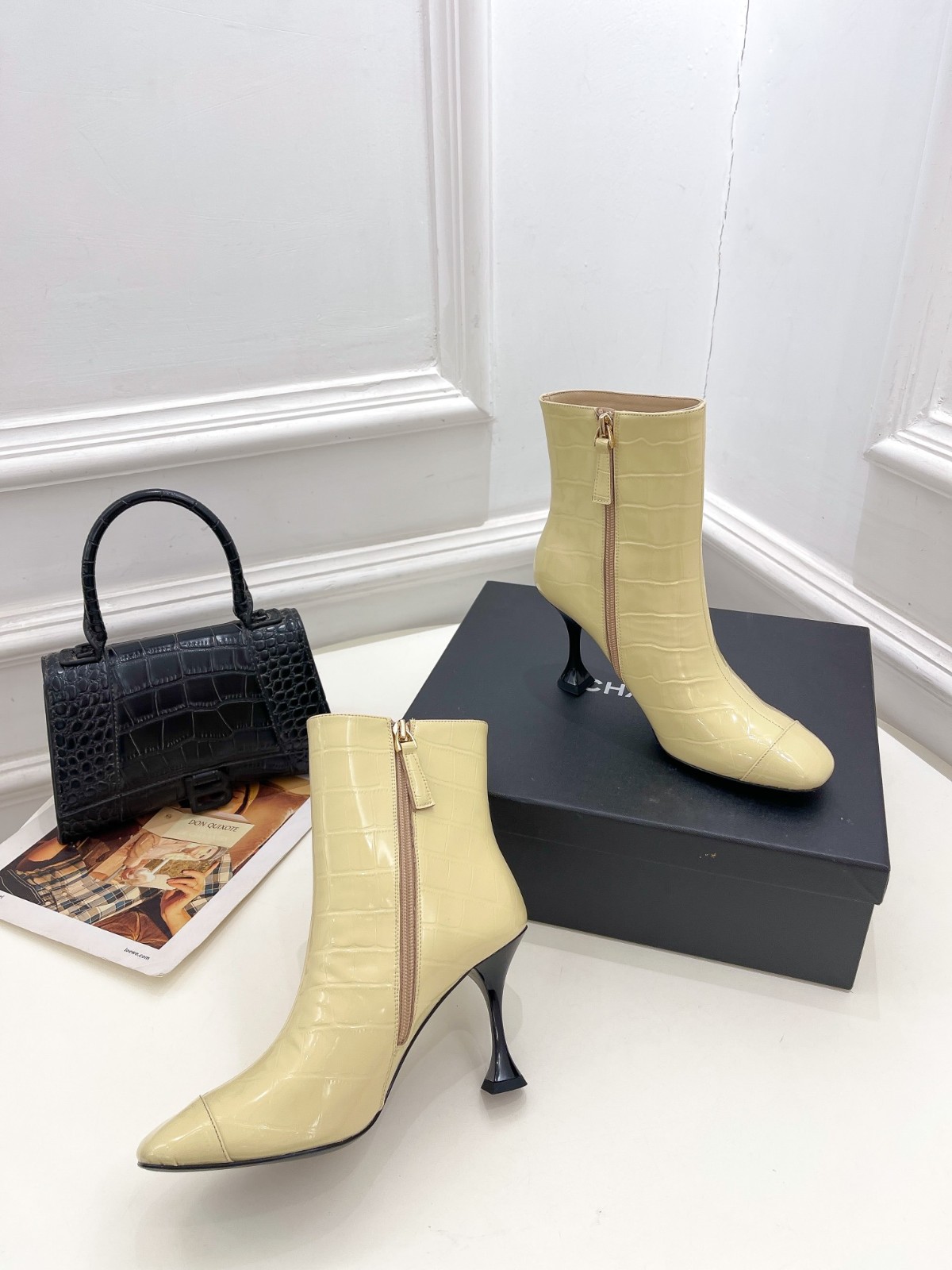 003 40123127 SIZE 34-41