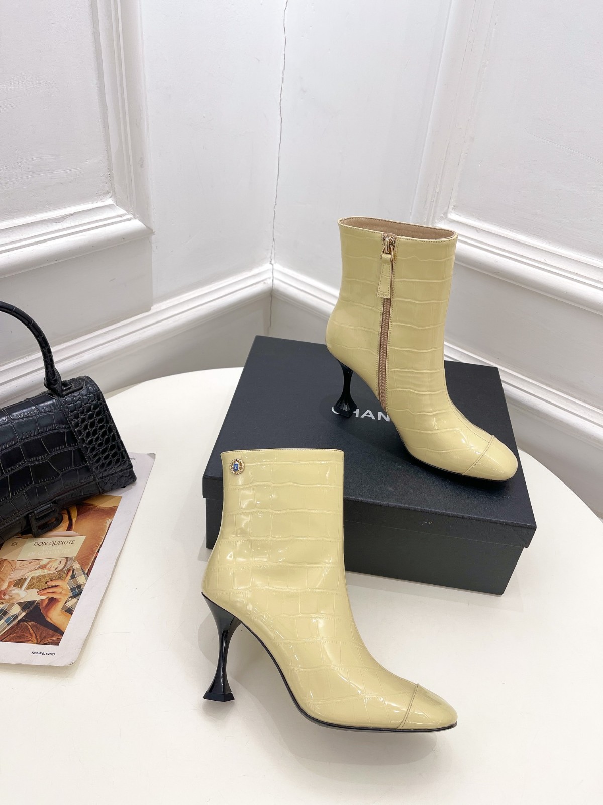 003 40123127 SIZE 34-41