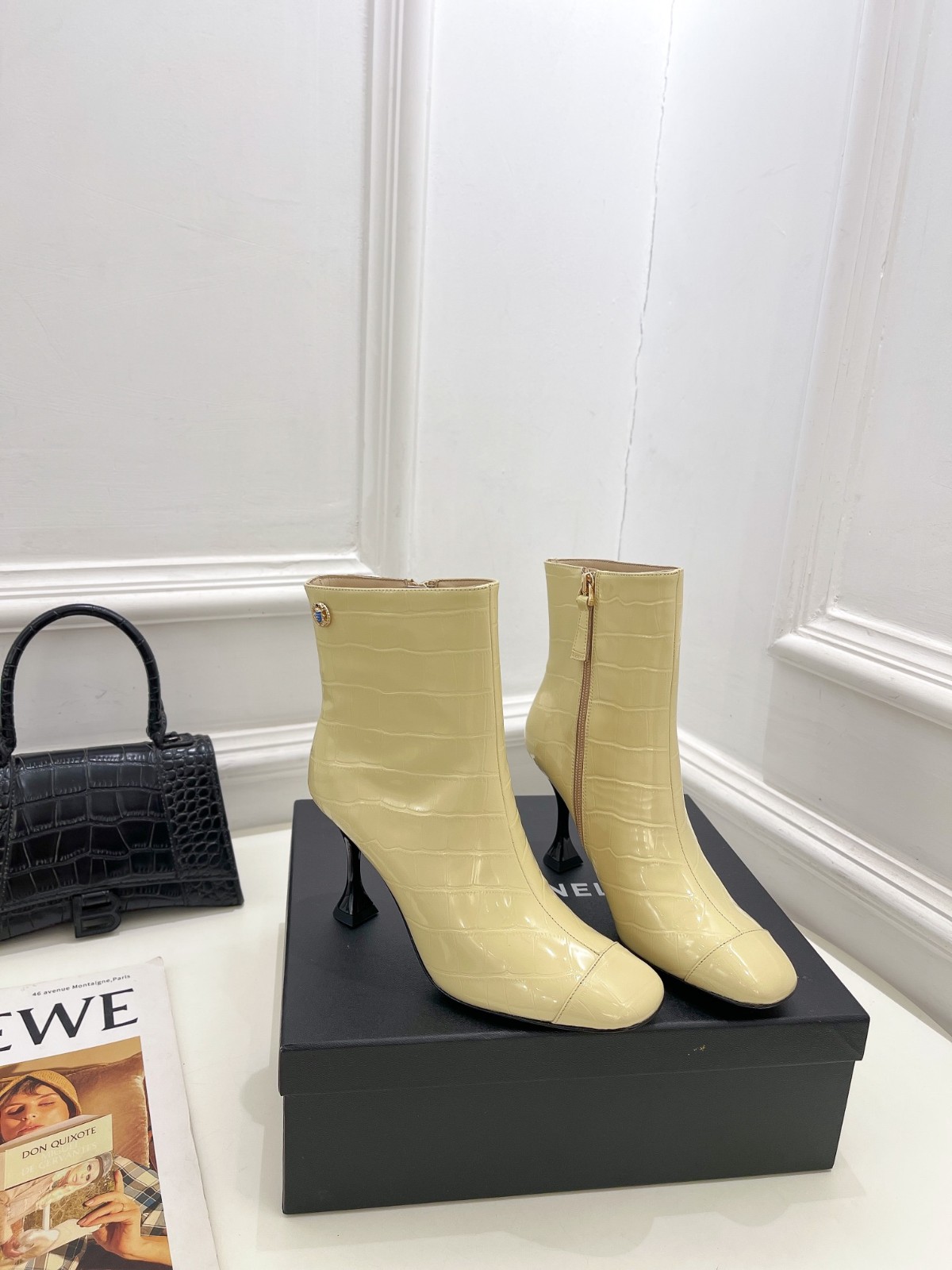 003 40123127 SIZE 34-41