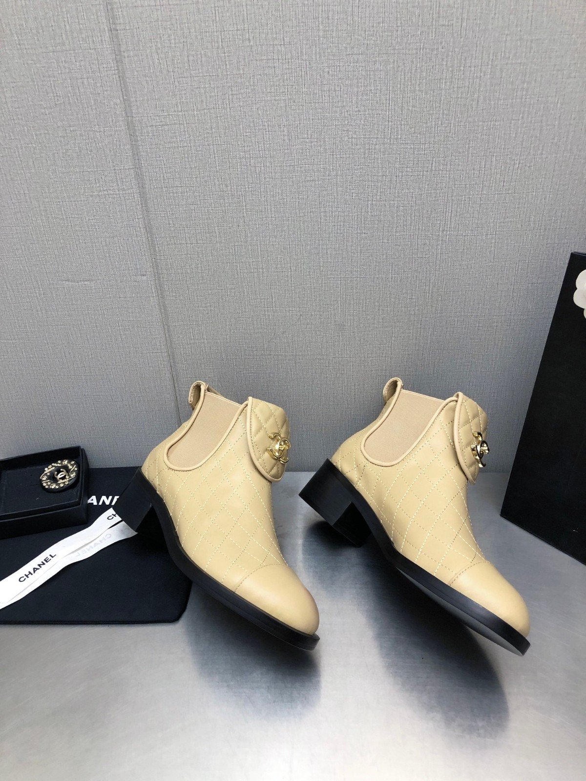 105 42123132 SIZE 35-40