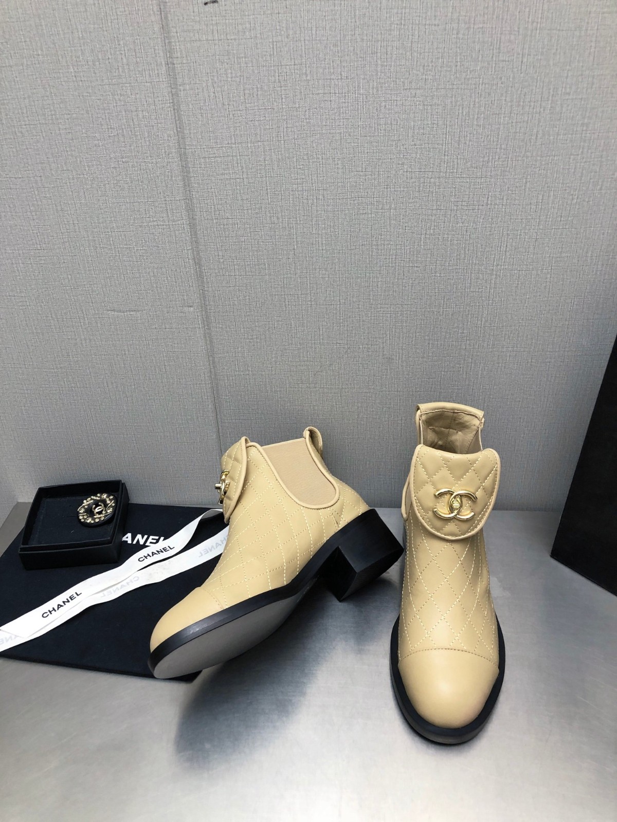 105 42123132 SIZE 35-40