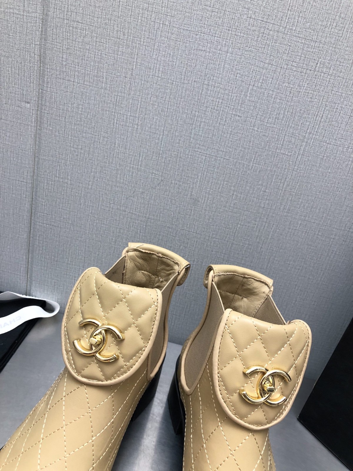 105 42123132 SIZE 35-40