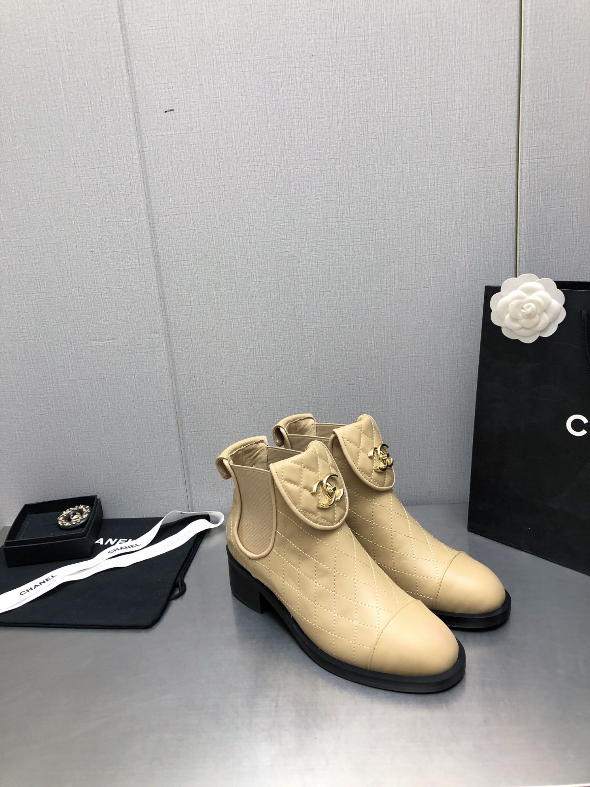 105 42123132 SIZE 35-40