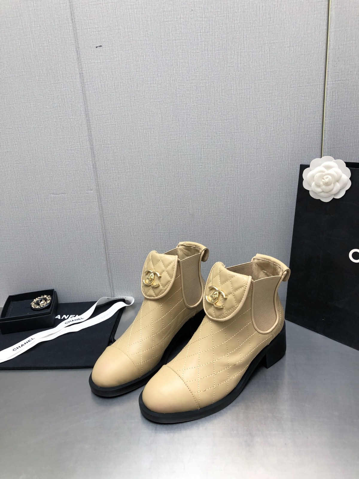 105 42123132 SIZE 35-40