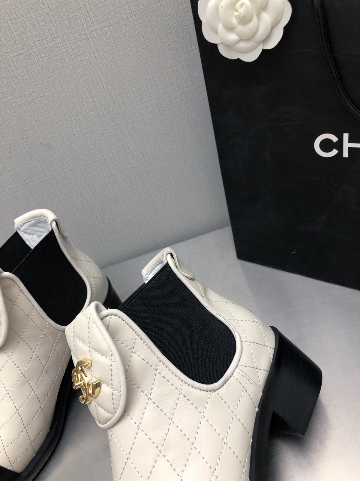 104 42123132 SIZE 35-40