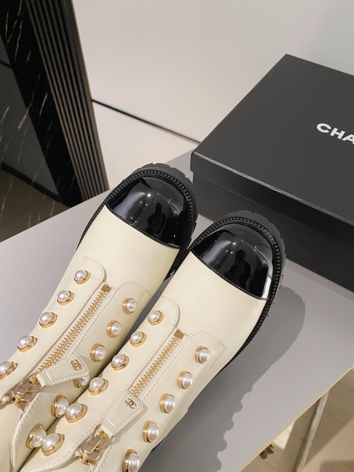 048 39123125 SIZE 35-40
