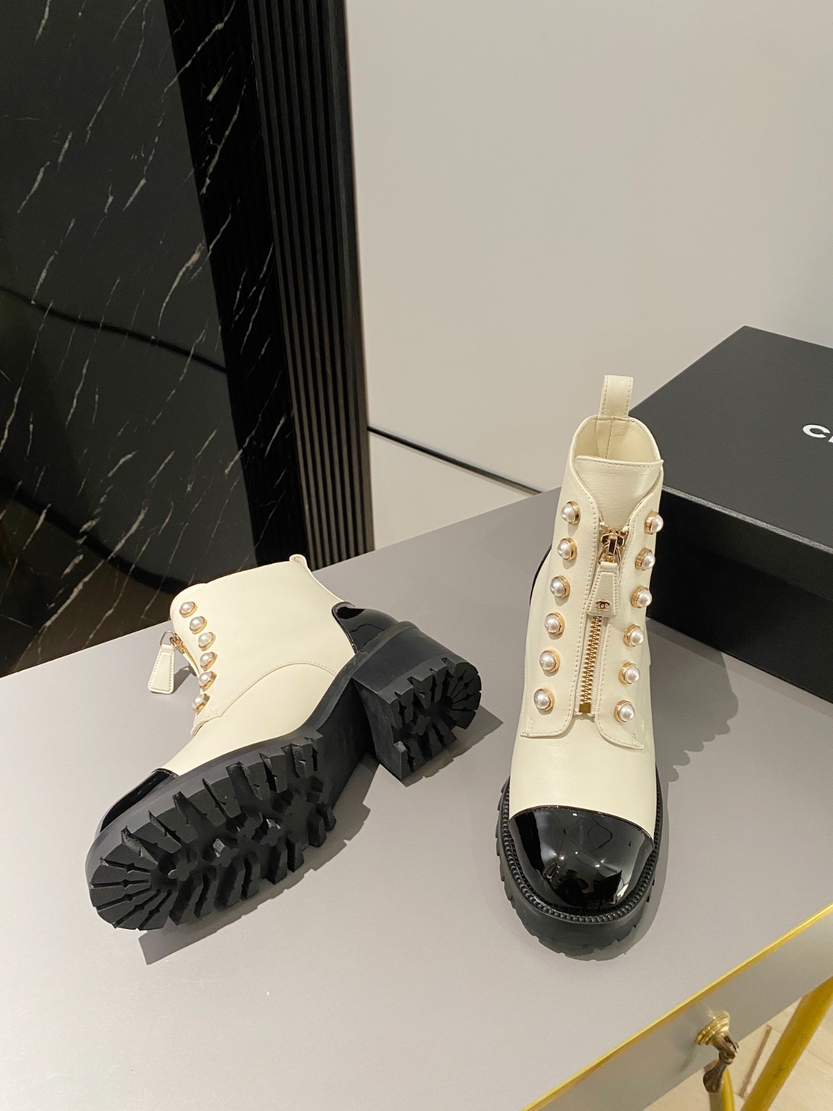 048 39123125 SIZE 35-40